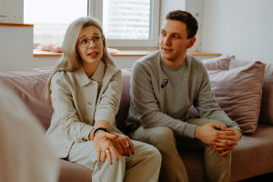 Why You Freeze During Difficult Conversations